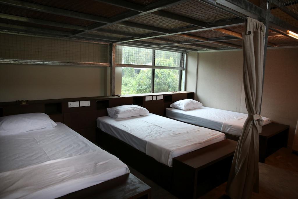 Auberge de jeunesse Bb Bunkers à Santubong Extérieur photo