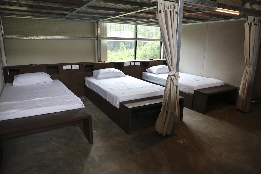 Auberge de jeunesse Bb Bunkers à Santubong Extérieur photo